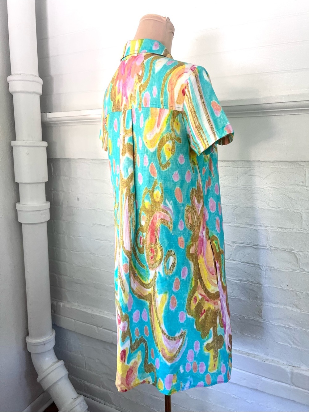 Amanda Johnson Studio Linen Shirt Dress Colorful Wearable Art Size Medium - Picture 5 of 12